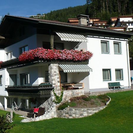 Апартаменти Haus Saxer Мідерс Екстер'єр фото